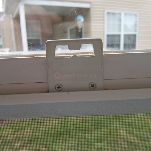 User submitted image of their window hardware.