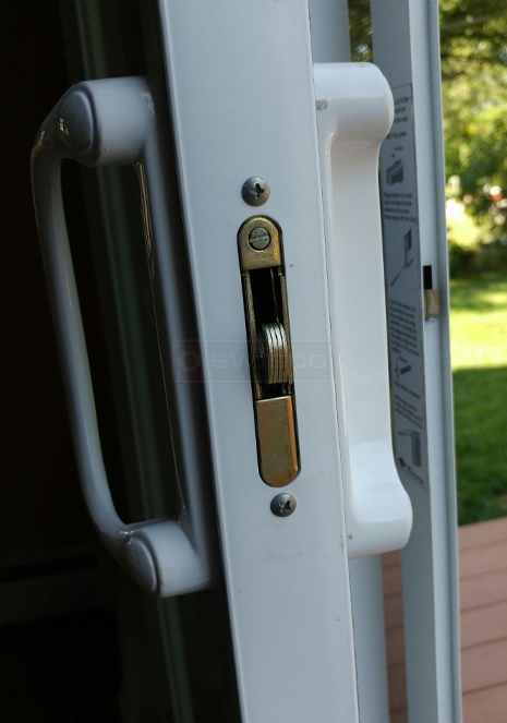 User submitted image of their door hardware.