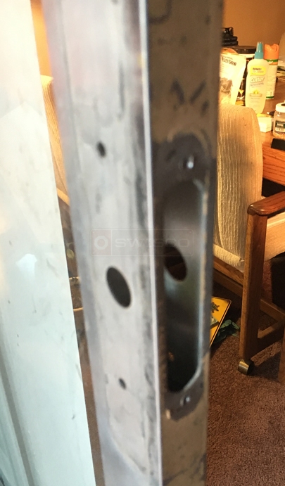 User submitted image of their door hardware.