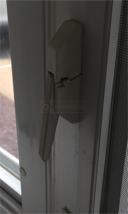 User submitted image of their window hardware.