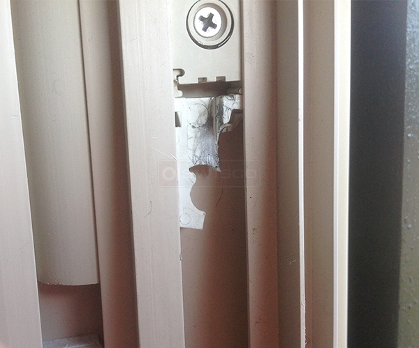 User submitted a photo of window hardware.