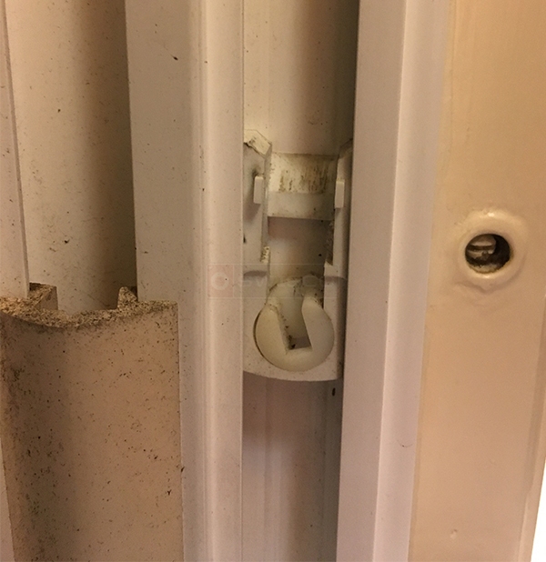 User submitted a photo of window hardware.