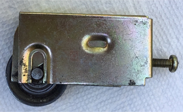 User submitted image of their door hardware.