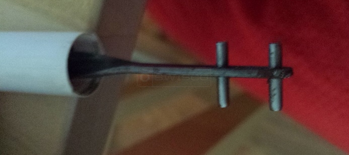 User submitted image of their window hardware.
