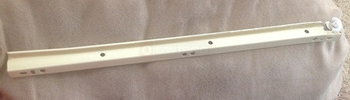User submitted a photo of a drawer track.