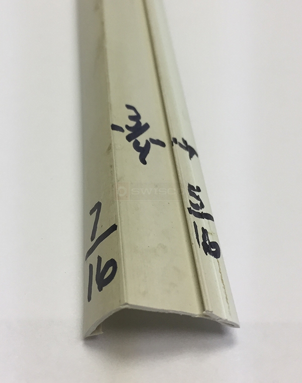 User submitted a photo of a glazing bead.