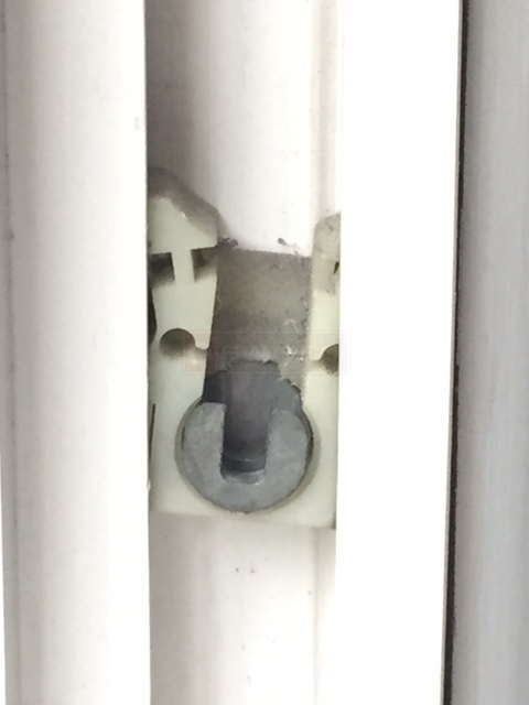 User submitted a photo of a pivot shoe.