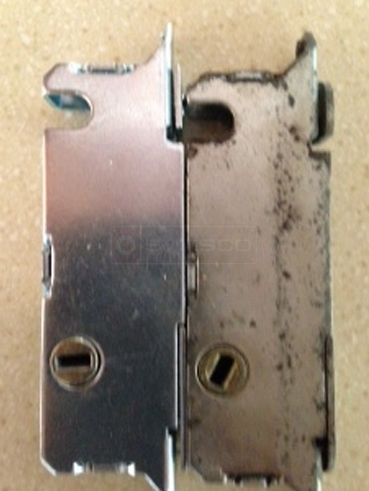 User submitted image of their door hardware.