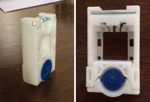 User submitted photos of a pivot shoe.