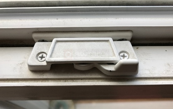 sash lock