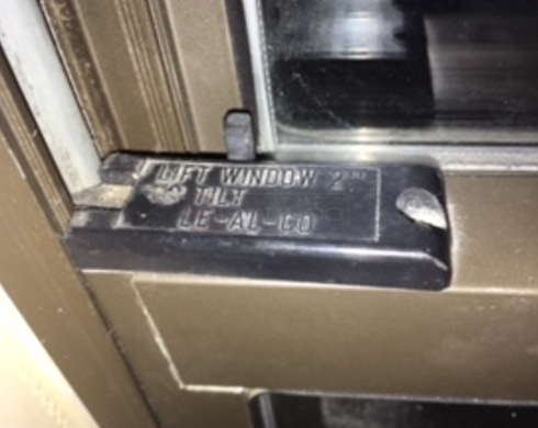User submitted image of their window hardware.