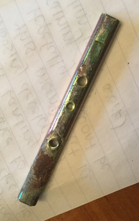 User submitted image of their window hardware.