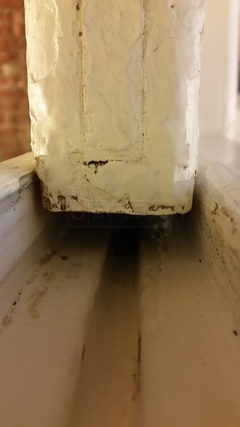 User: Door track