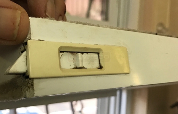 User submitted photos of a tilt latch.