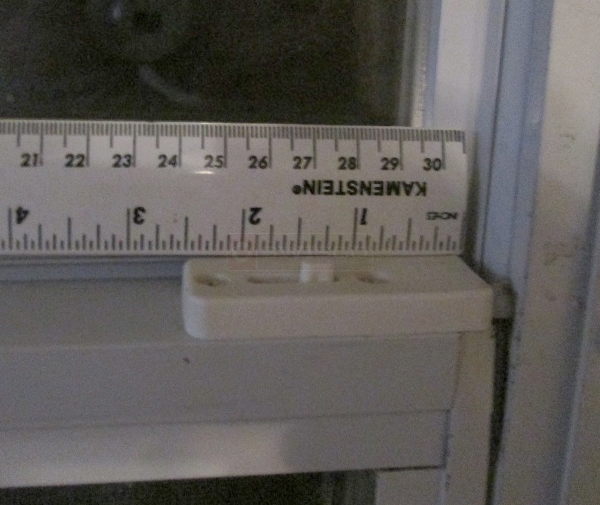 User submitted photos of a tilt latch.