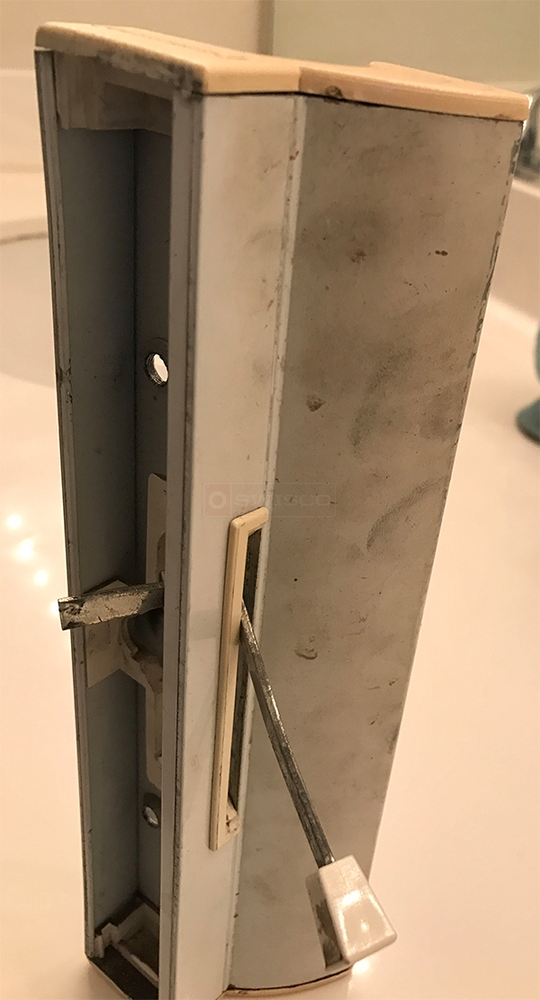 User submitted photos of a patio door handle.