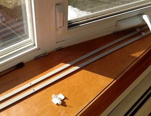 white clip