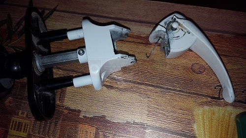 handle and lock