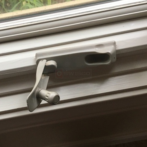 User submitted image of their window hardware.