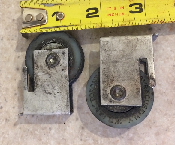 User submitted image of their door hardware.