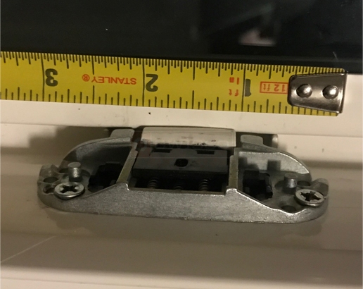 User submitted image of their window hardware.