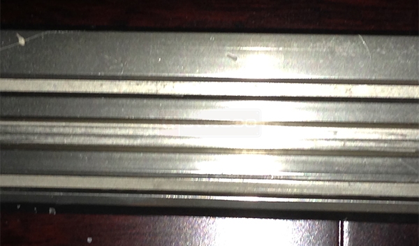 User submitted photos of closet door track.