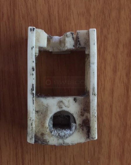 Pivot shoe