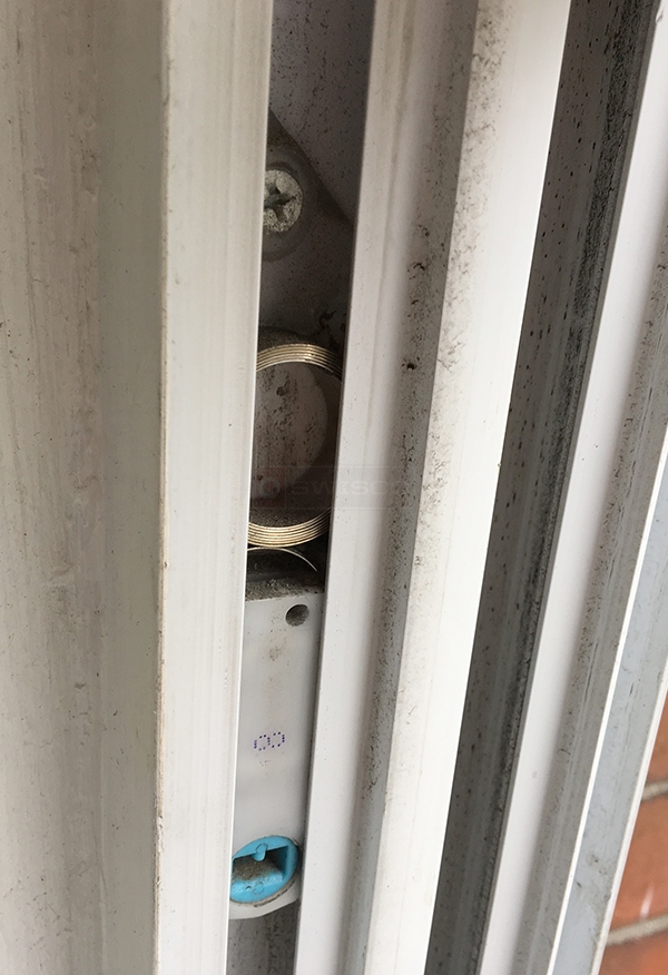 User submitted photos of a window balance.