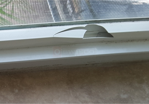 User submitted image of their window hardware.