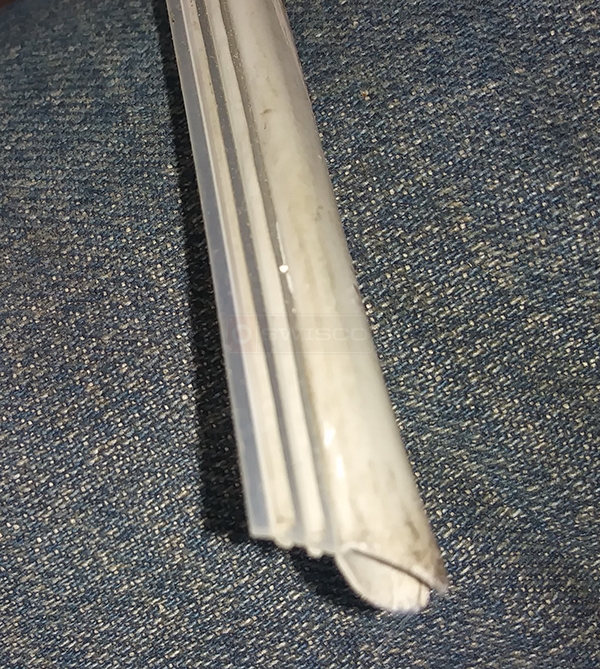 User submitted a photo of bubble seal.