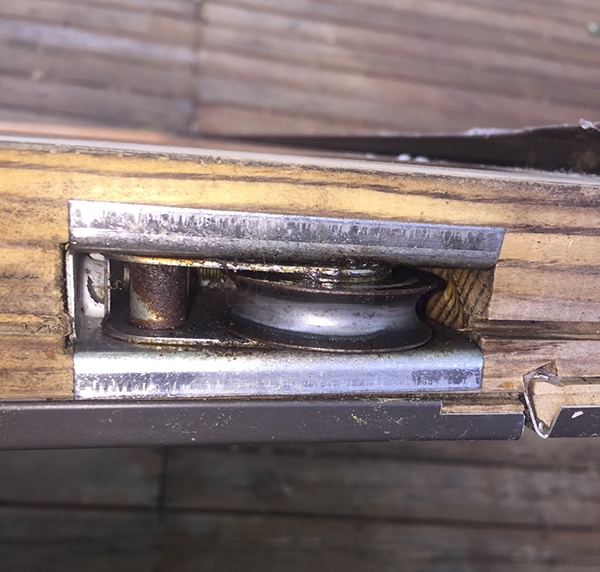 User submitted photos of a patio door roller.