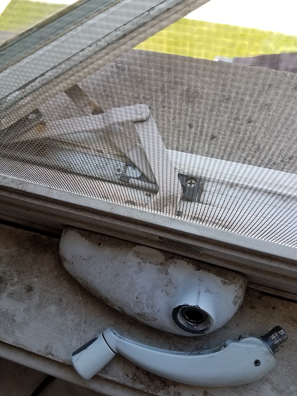 User submitted photos of a window operator.