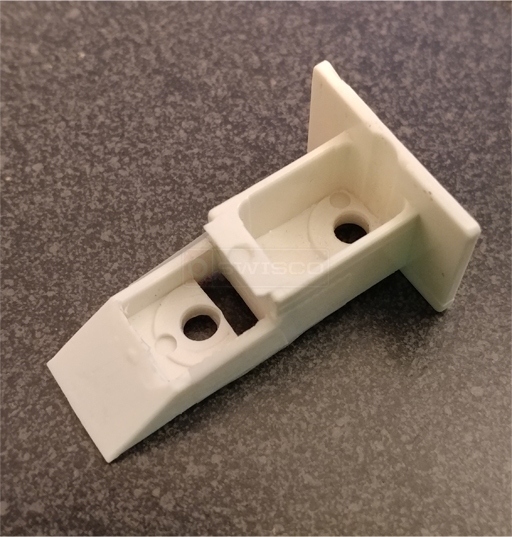 User submitted image of their window hardware.