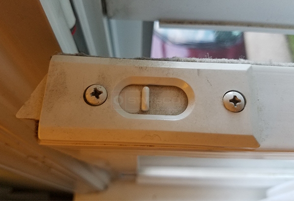 User submitted photos of a tilt latch.