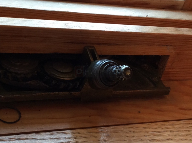 Casement window hardware