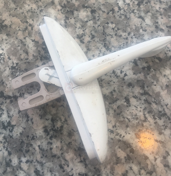 User submitted photos of a window lock.