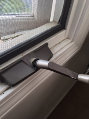 User submitted a photo of a window operator.