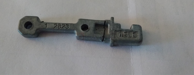 Lower sash pivot bar