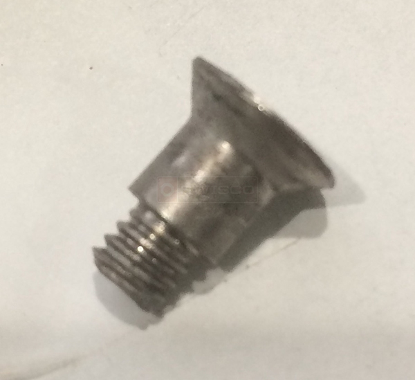 User submitted photos of a screw.