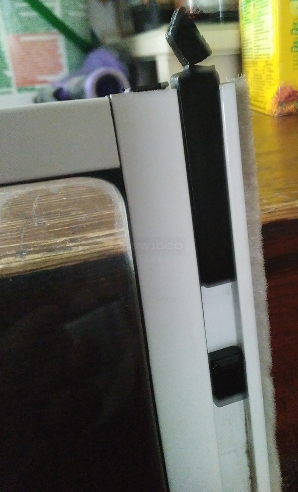 User submitted a photo of window hardware.