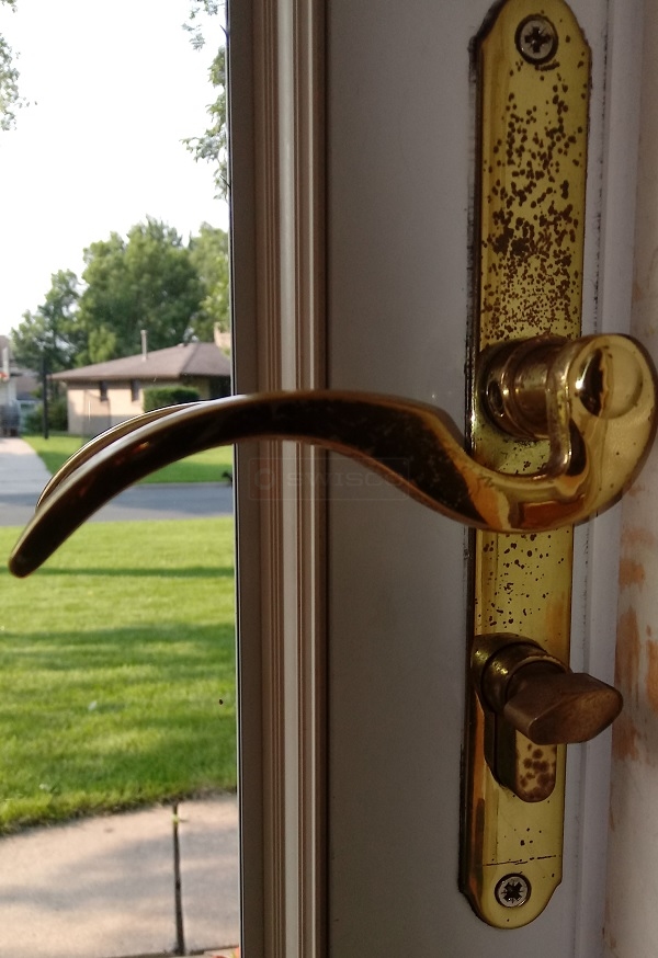 Replacing Door Handle Assembly