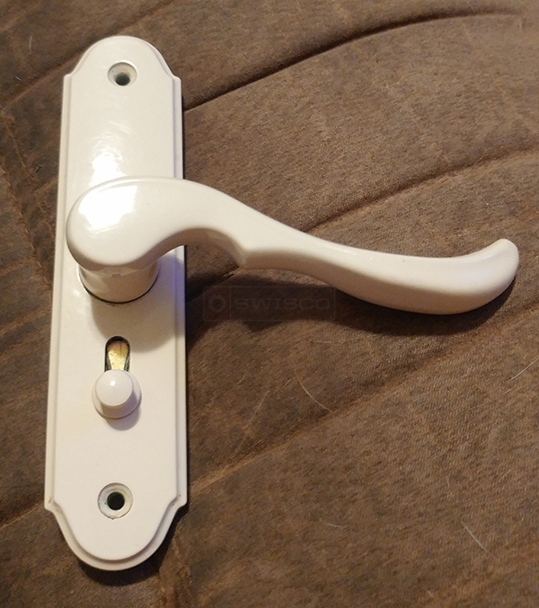 User submitted a photo of a door handle.