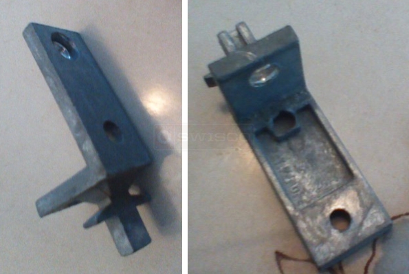 Window pivot bar