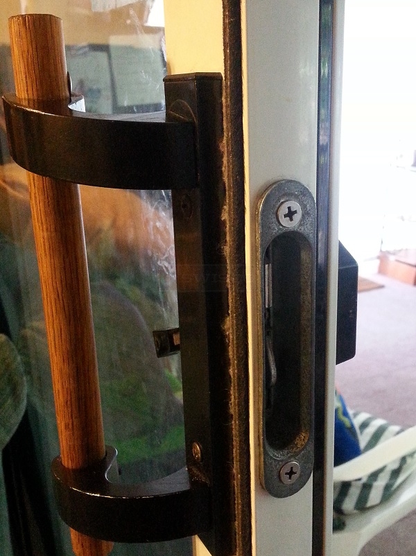 door handle