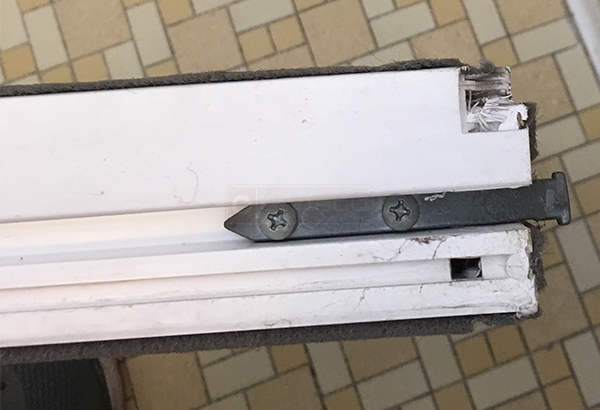 User submitted photos of a pivot bar.