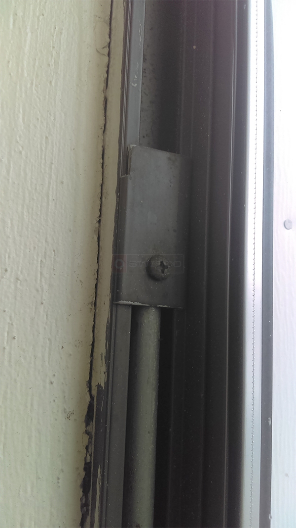 User submitted photos of a window balance.