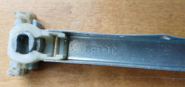 User submitted photos of a window balance.