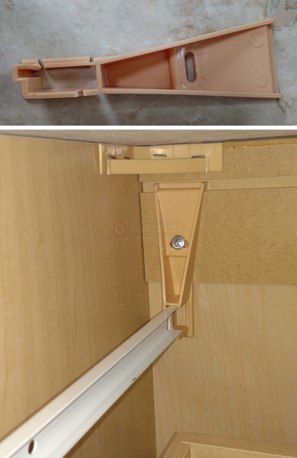 User submitted photos of drawer hardware.