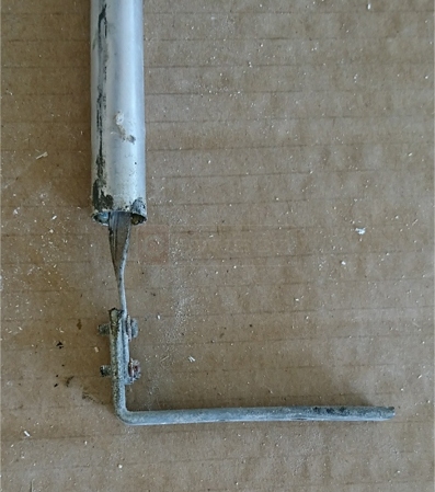 User submitted image of their window hardware.