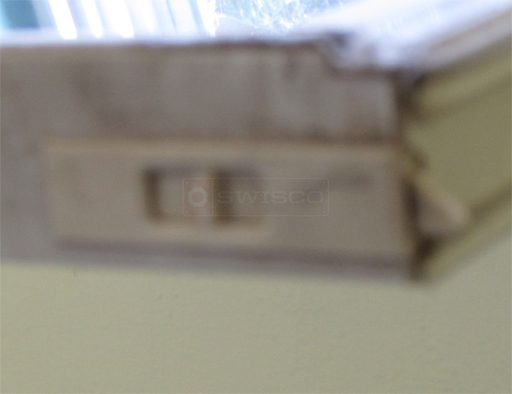 User submitted image of their window hardware.